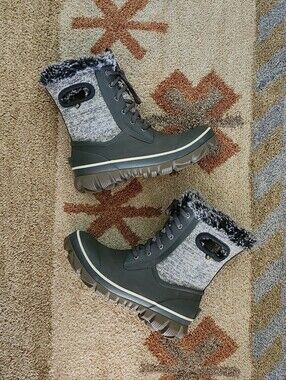 Bogs Arcata Knit Waterproof Faux Fur Lined Winter Boots Sz 8